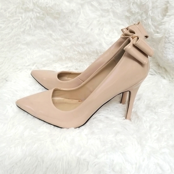 Pierre Dumas Beige Heels with Bow size 11 - Picture 4 of 10